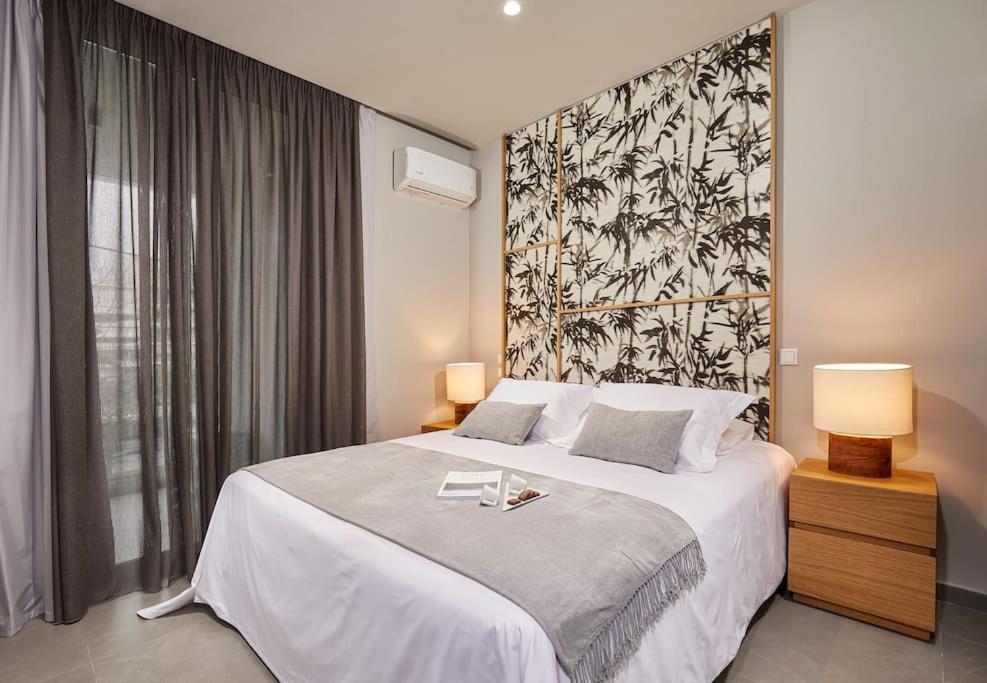 Cw Athens Riviera Suite Εξωτερικό φωτογραφία
